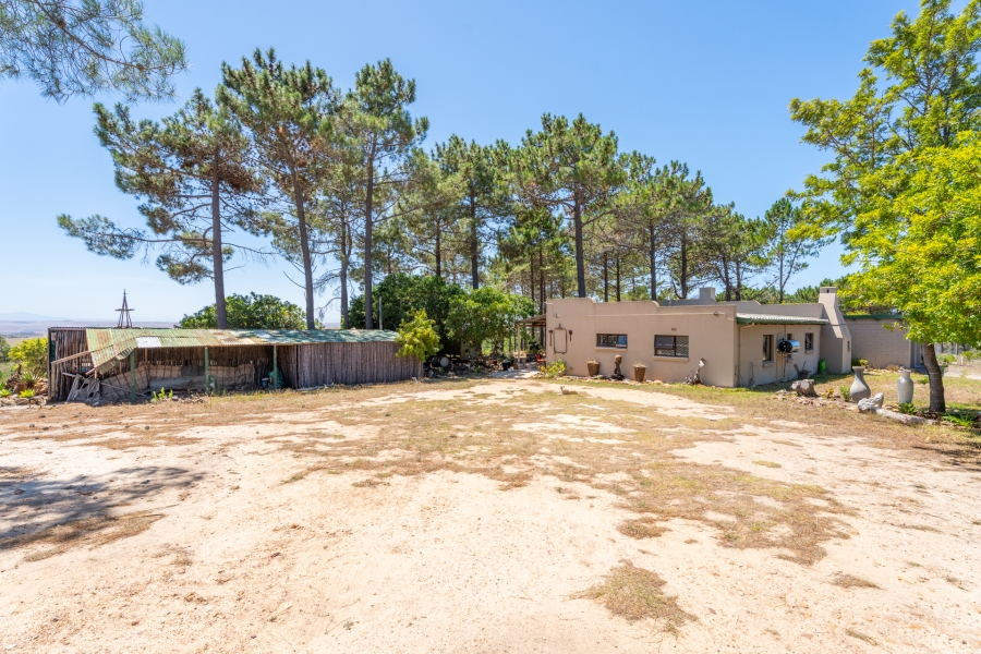 3 Bedroom Property for Sale in Napier Western Cape